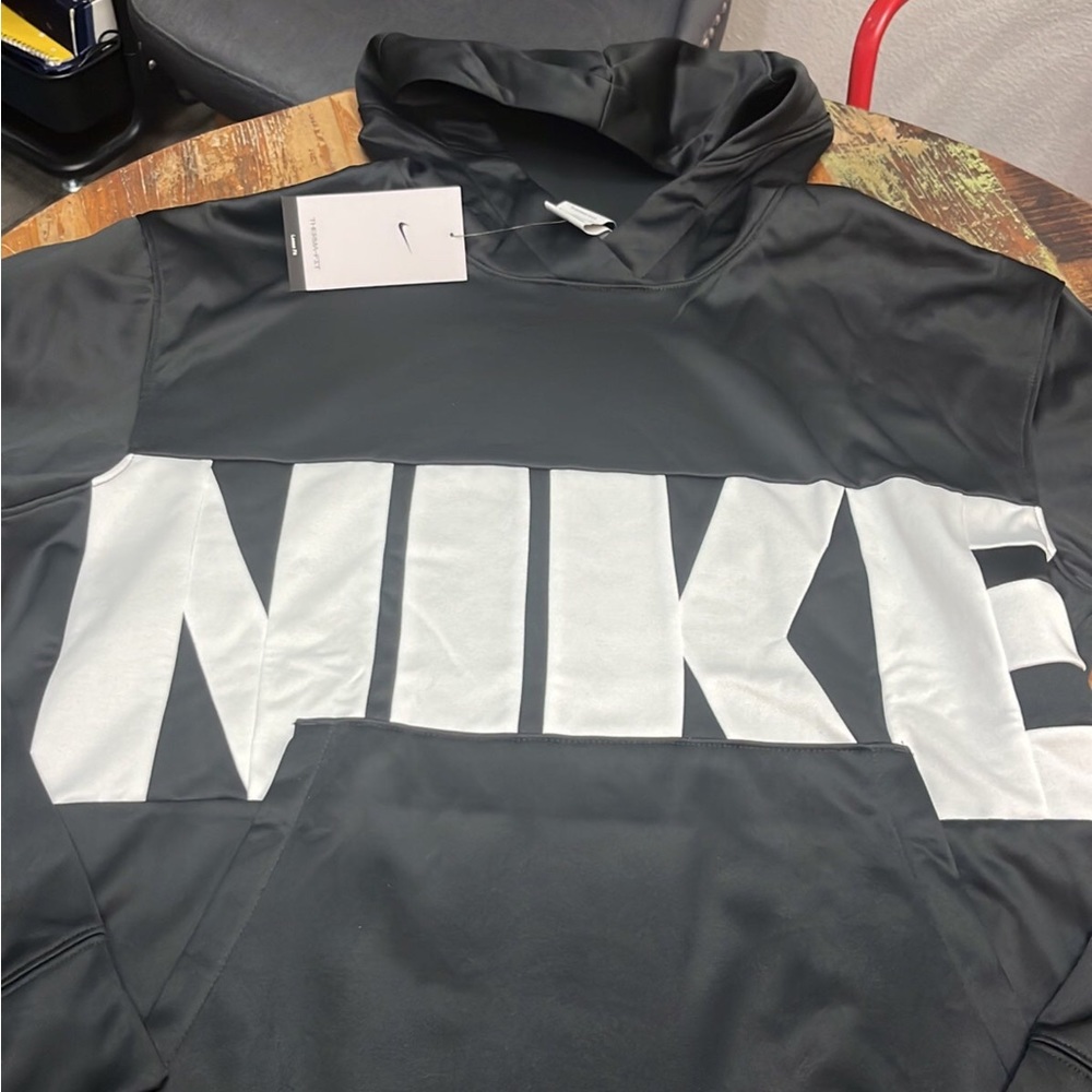 NWT Men’s Nike Hoodie